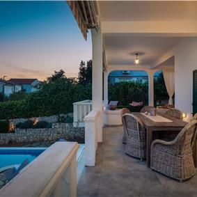 4 Bedroom Villa with Pool near Milna, Brac Island Sleeps 8 
